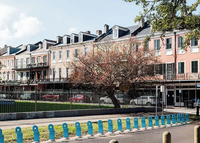 Frenchmen Hotel
