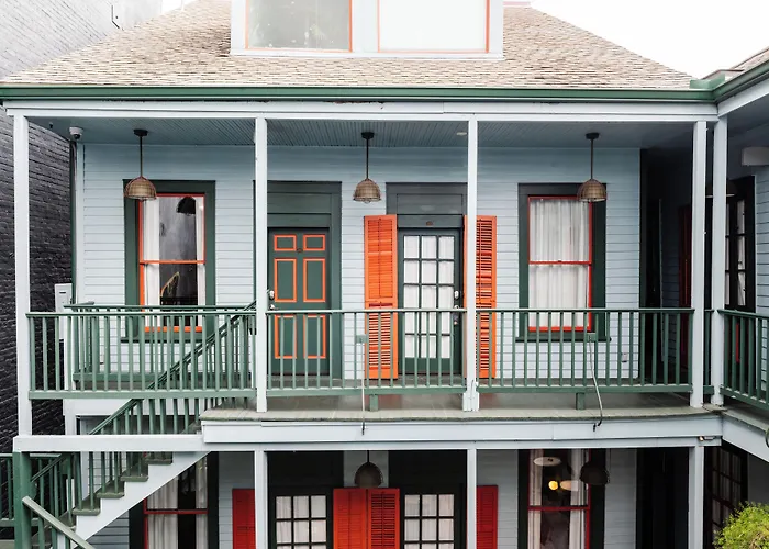 Frenchmen Hotel